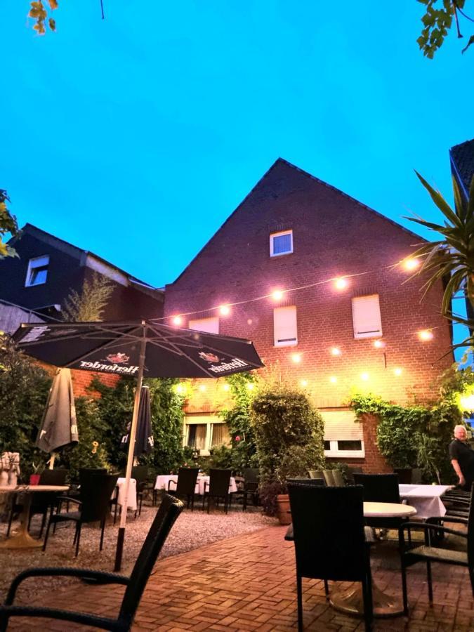 Hotel Altes Gasthaus Duesterbeck 엠스데텐 외부 사진